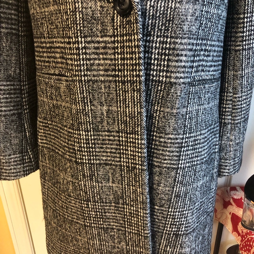 Joe Fresh Plaid Trench style car pea Coat - Picture 7 of 10